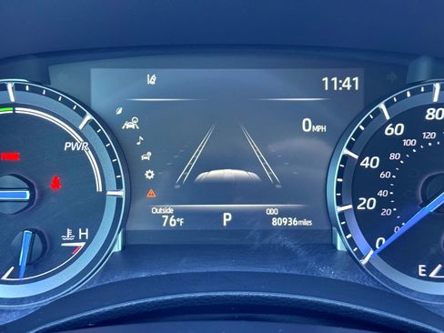 Used 2022 Toyota Highlander XLE image 27