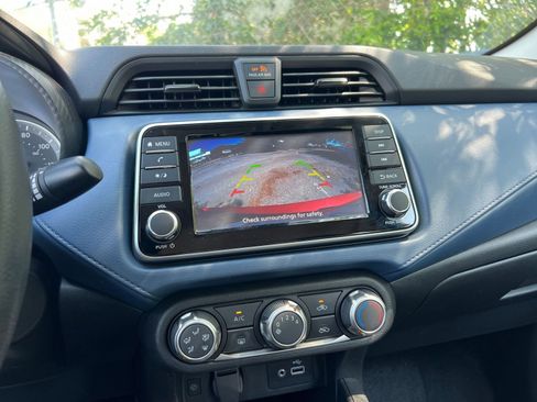 Used 2025 Nissan Versa SV image 17