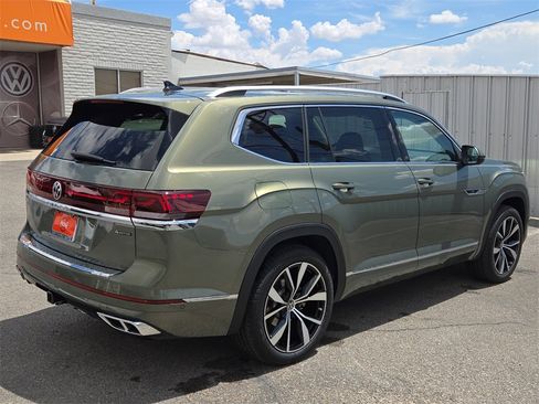 New 2025 Volkswagen Atlas SEL Premium R-Line image 11