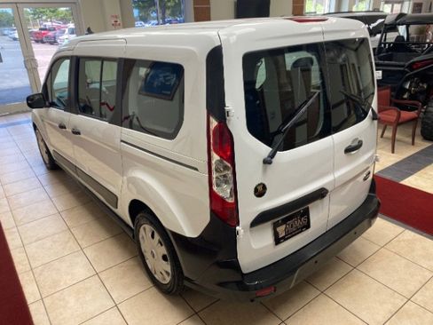 Used 2021 Ford Transit Connect XL FWD image 3
