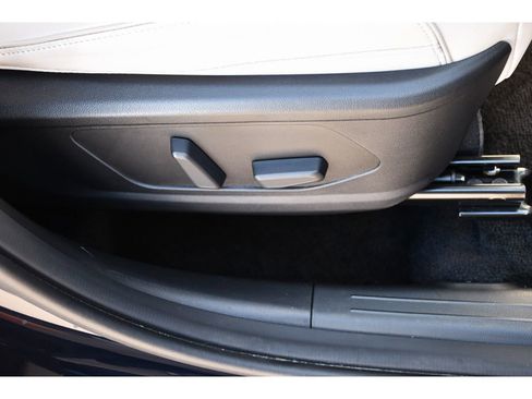 Used 2025 Hyundai Tucson Limited AWD/4WD image 31