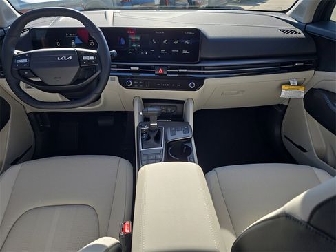 New 2026 Kia Sportage EX image 13