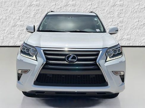 Used 2015 Lexus GX 460 w/ Premium Package AWD/4WD image 8