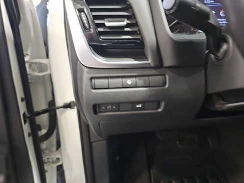 Certified 2023 Nissan Rogue SV w/ SV Premium Package AWD/4WD image 12