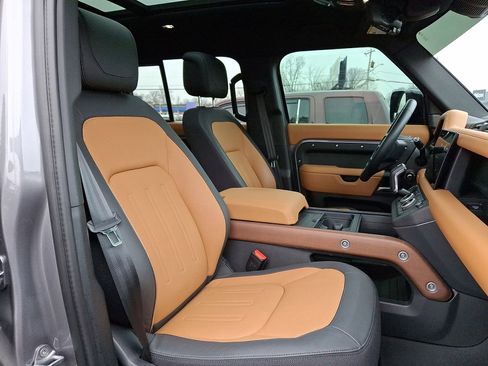 Certified 2024 Land Rover Defender 110 X image 30