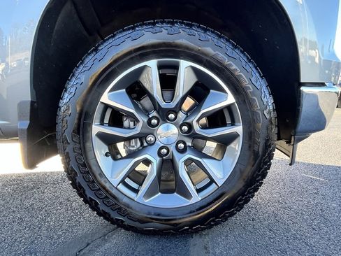 Used 2024 Chevrolet Silverado 1500 LT image 26