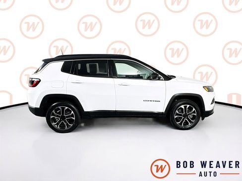 Used 2024 Jeep Compass Limited w/ Sun and Sound Group image 8