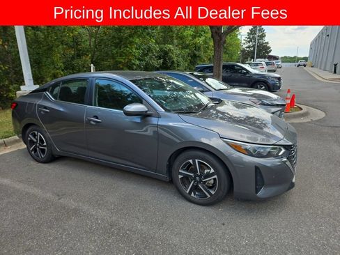Used 2025 Nissan Sentra SV FWD image 6