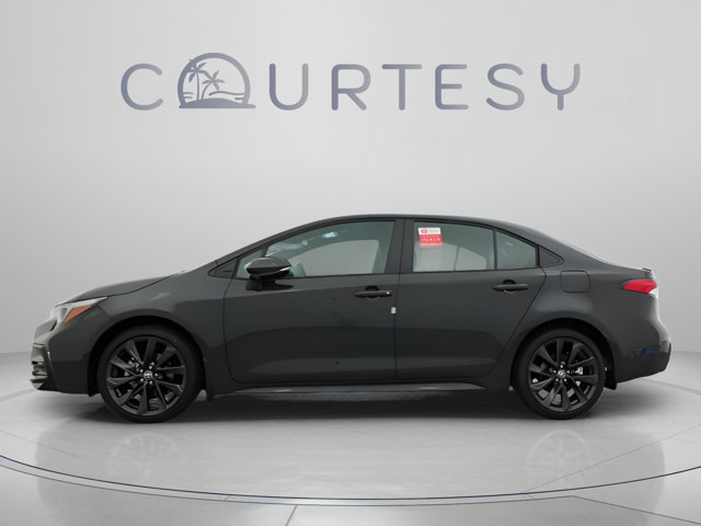 Used 2026 Toyota Corolla SE FWD image 6