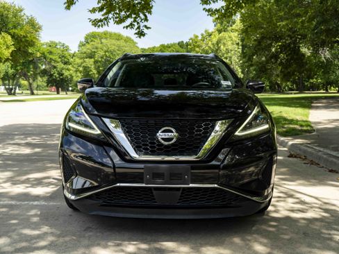 Used 2019 Nissan Murano SV AWD/4WD image 3