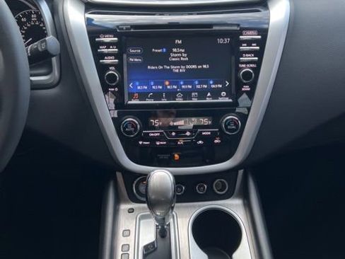 Used 2015 Nissan Murano Platinum w/ Platinum Technology Package image 17