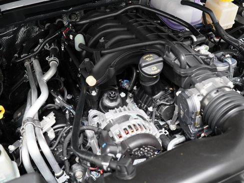 New 2026 Jeep Gladiator Sport AWD/4WD image 32
