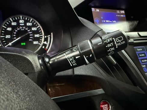 Used 2017 Acura MDX SH-AWD image 17