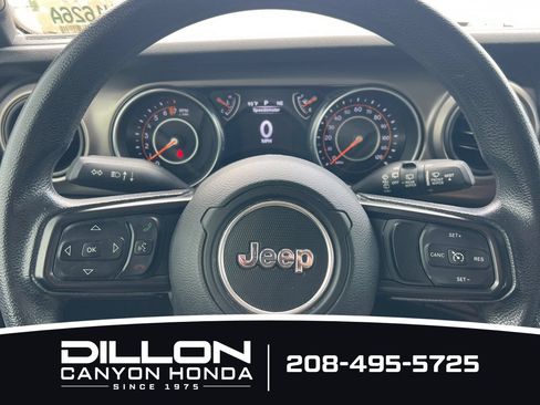 Used 2018 Jeep Wrangler Unlimited Sport AWD/4WD image 27