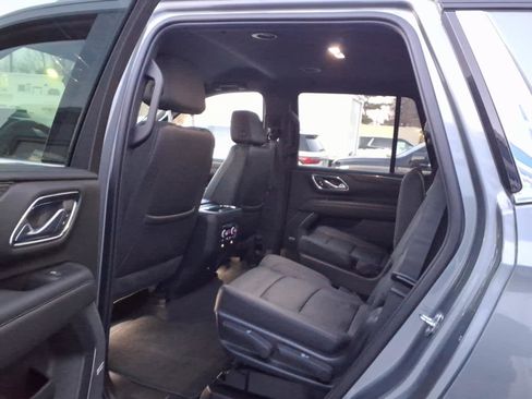Used 2022 Chevrolet Tahoe LT w/ Luxury Package AWD/4WD image 14