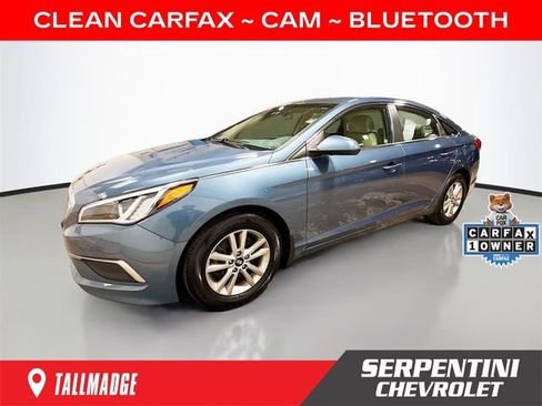 Used 2017 Hyundai Sonata SE image 1