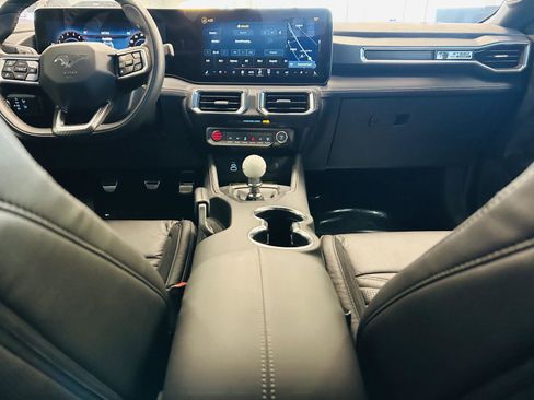 New 2025 Ford Mustang GT Premium w/ GT Performance Package image 27