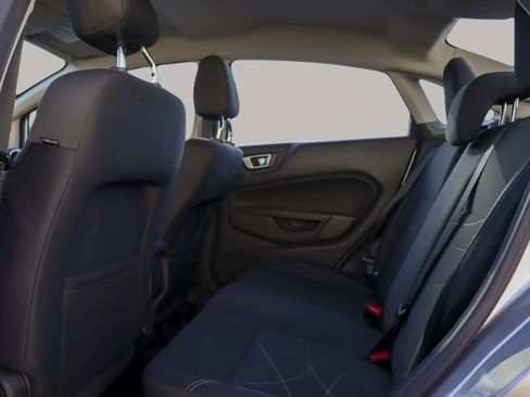Used 2016 Ford Fiesta SE image 26