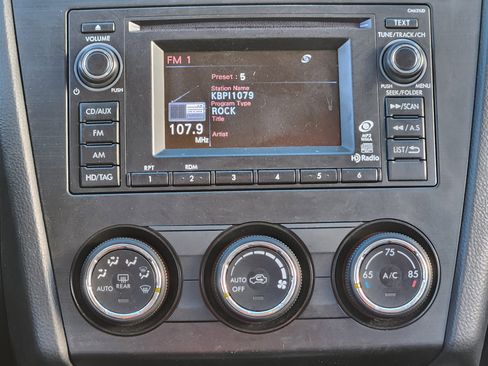 Used 2014 Subaru Crosstrek 2.0i Limited w/ Popular Package #2 image 28