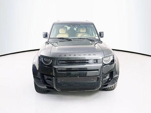 New 2026 Land Rover Defender 130 V8 AWD/4WD image 2