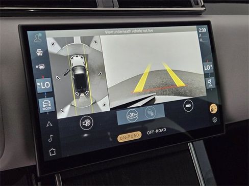 New 2026 Land Rover Range Rover Velar Dynamic SE image 25