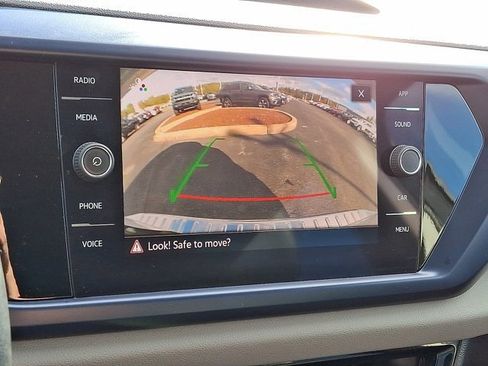 Used 2023 Volkswagen Taos SE w/ Black Wheel Package image 21