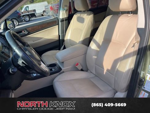 Used 2015 Subaru Outback 2.5i Limited image 8