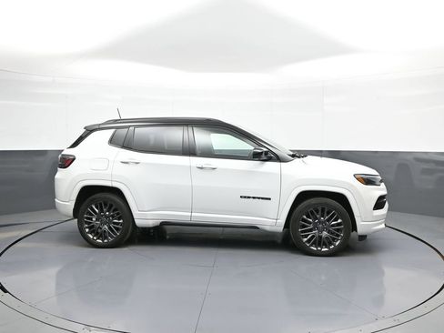 Used 2023 Jeep Compass High Altitude w/ Driver Assist Group I AWD/4WD image 5