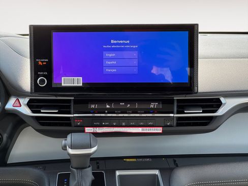New 2026 Toyota Sienna XLE AWD/4WD image 14