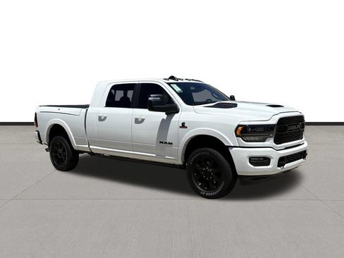 Used 2024 RAM 2500 Limited AWD/4WD image 6