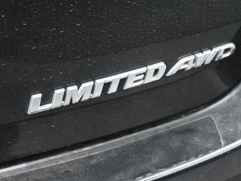 Used 2016 Toyota Highlander Limited image 22