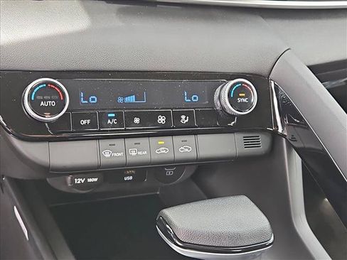 New 2026 Hyundai Elantra Hybrid FWD image 12