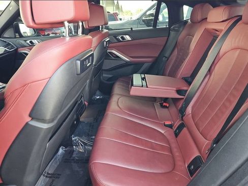 Used 2021 BMW X6 M50i w/ Premium Package AWD/4WD image 2