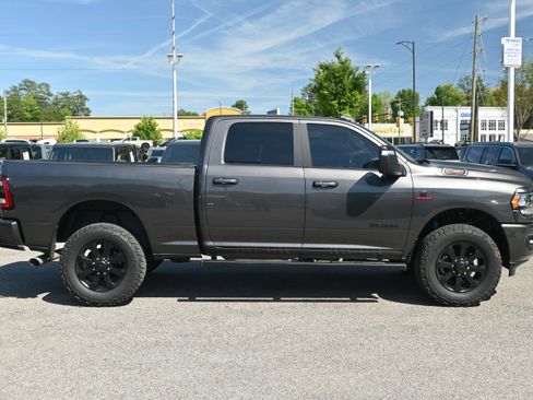 Used 2024 RAM 2500 Big Horn w/ Night Edition image 16