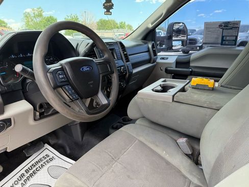 Used 2018 Ford F550 4x4 Regular Cab Super Duty image 20