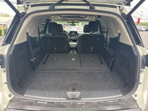 Certified 2023 Nissan Pathfinder SV w/ SV Premium Package AWD/4WD image 27