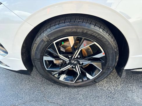 Used 2024 Hyundai Sonata SEL AWD/4WD image 11
