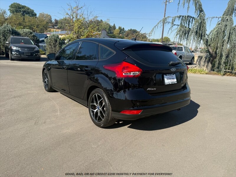 Used 2017 Ford Focus SEL FWD image 5