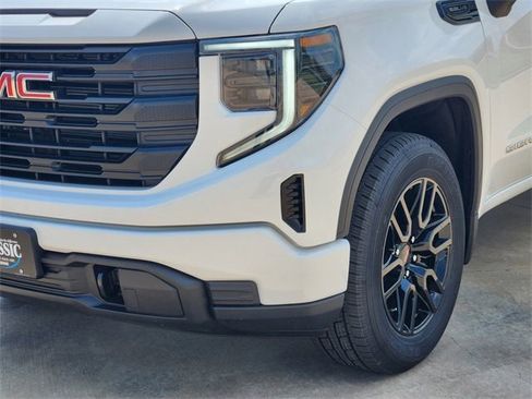 New 2026 GMC Sierra 1500 Pro w/ Graphite Edition image 7