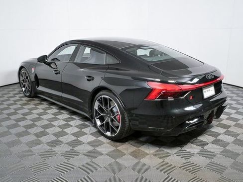 New 2026 Audi RS e-tron GT performance image 30