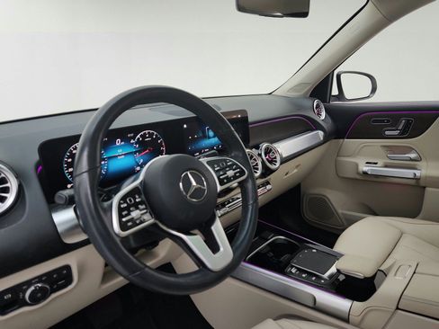 Used 2023 Mercedes-Benz GLB 250 image 16