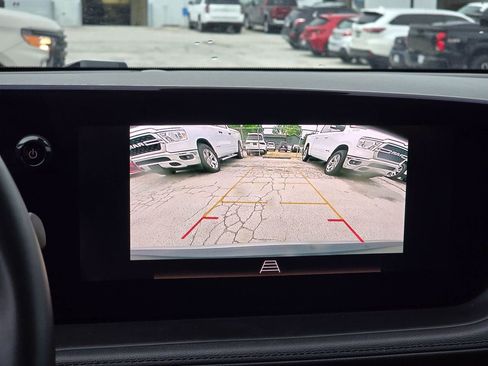 Used 2025 Buick Encore GX Preferred AWD/4WD image 17