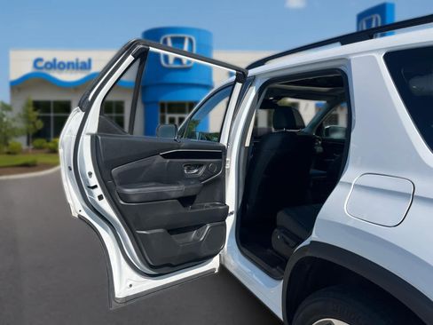 Used 2024 Honda Pilot Touring image 33