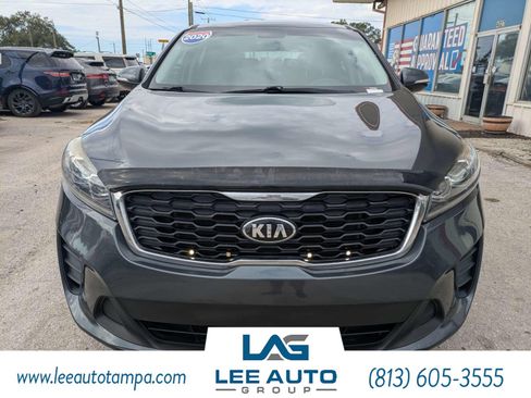 Used 2020 Kia Sorento LX FWD image 8