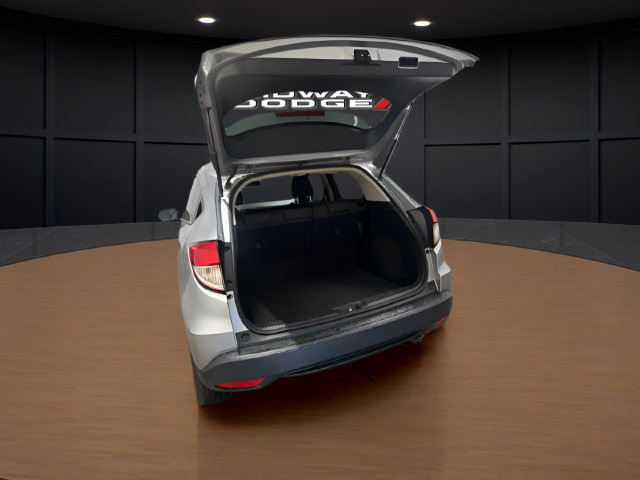 Used 2022 Honda HR-V EX image 7