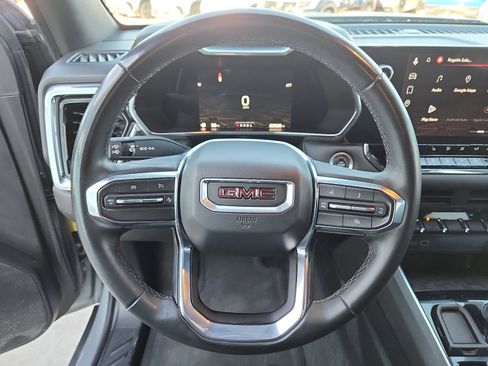 Used 2023 GMC Canyon Elevation w/ Elevation Premium Package image 16