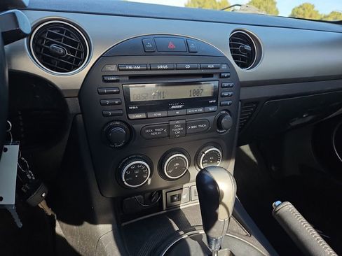 Used 2012 MAZDA MX-5 Miata Grand Touring image 23