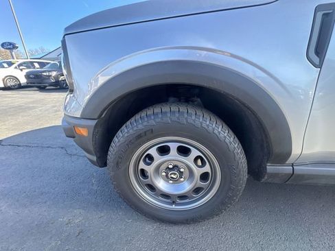 Used 2021 Ford Bronco Sport Badlands image 10