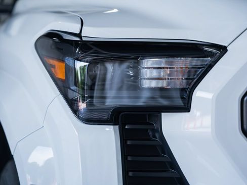 New 2026 Toyota Tacoma SR5 AWD/4WD image 12