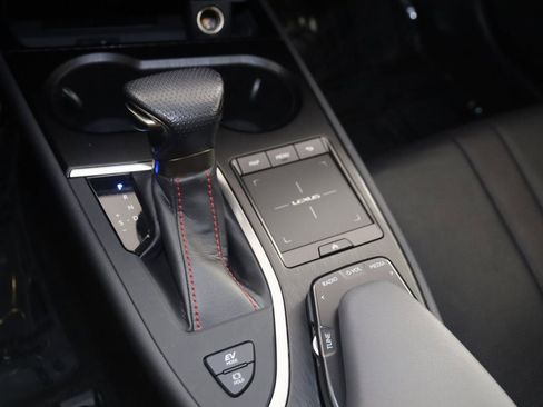 Used 2020 Lexus UX 250h F Sport w/ F Sport Luxury Package image 26